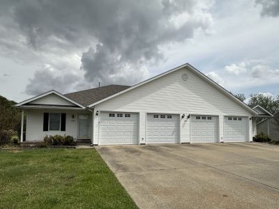 1110 State Hwy AD, Units A & B details