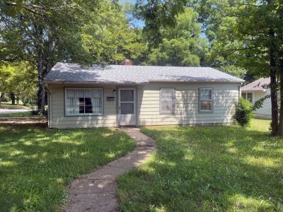 408 4th Street details