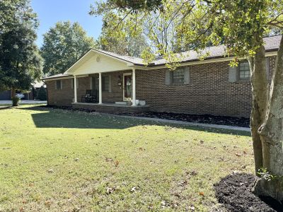 460 W Hunts Rd details